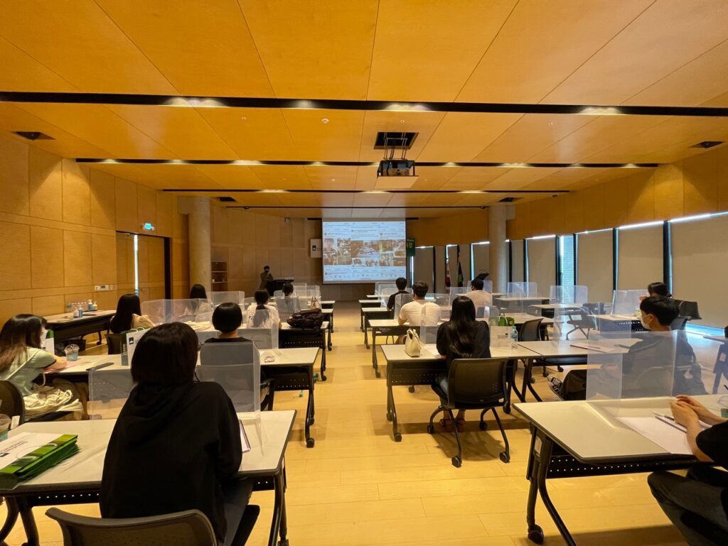 KakaoTalk 20241119 134852763 02 사람인 자기소개서 첨삭 자소서 작성 자소서문항 자기소개서항목 자소서예시 합격후기 자소서첨삭대필 컨설팅 서비스 소개